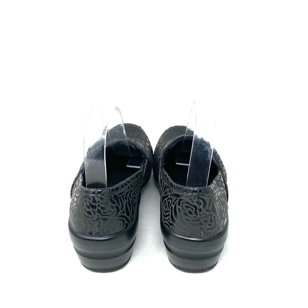 Spring Step Clogs - image 5